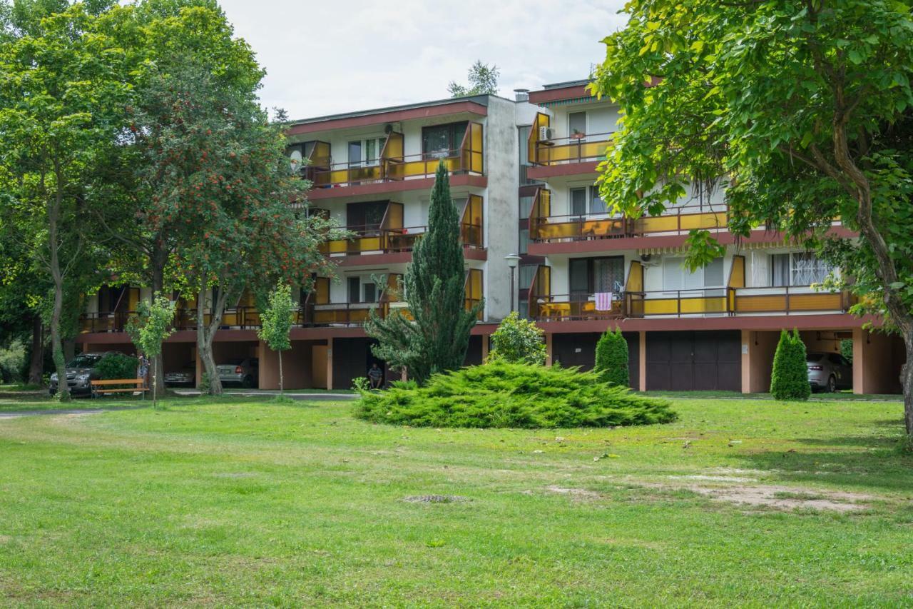Helikon 32 Apartman Keszthely Exterior photo